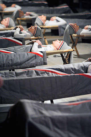 Moncler Gamme Bleu / - 2010-2011